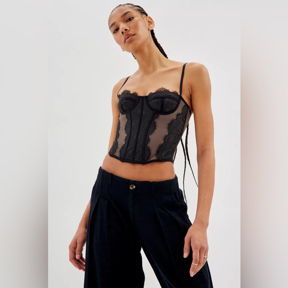 Out from under modern love corset- black